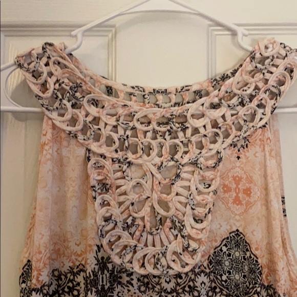 NWT Cream Cato Crochet Tunic/Flowy Top - Picture 2 of 6